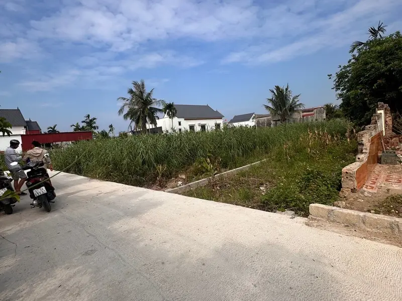 Đất Vuông Vức Tại Đoan Xá 2 Gần Nhà Văn Hóa Mới - Tiềm Năng Xây Dựng Đỉnh... Bán đất tại Kiến Hải, Hải Phòng 01