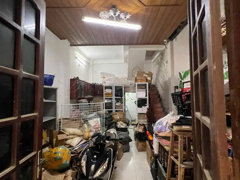 Nhà 5 tầng kiên cố ngay trung tâm Cầu Giấy, sẵn ở hoặc cho thuê... Bán nhà riêng tại Cầu Giấy, Hà Nội 01