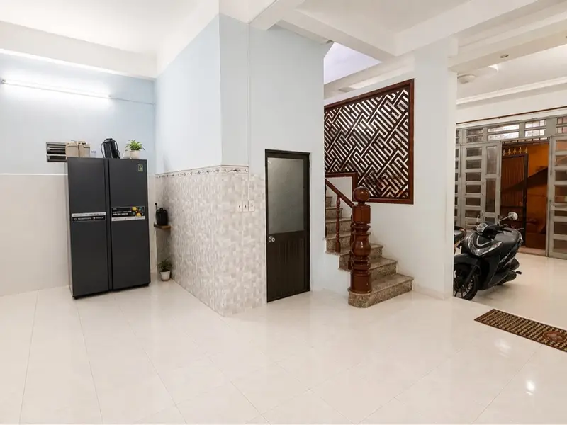 Bán nhà mặt phố quận 8, diện tích 181,4m2, mặt tiền 5m, pháp lý có sổ hồng riêng... Bán nhà mặt phố tại Bình Phú, Hồ Chí Minh 01