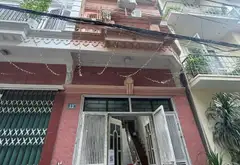 Bán nhà riêng 4 tầng khu trung tâm Hoa Lâm, giá giảm hấp dẫn... Bán nhà riêng tại Việt Hưng, Hà Nội 01