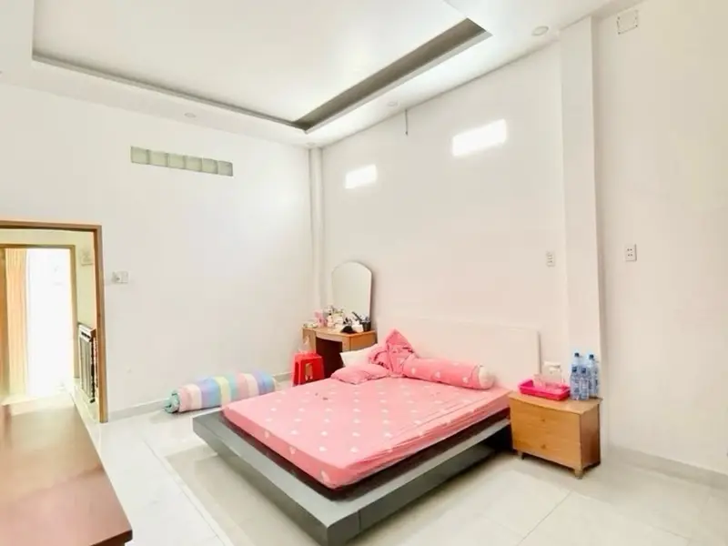 Nhà mặt tiền 4 tầng đẹp giữa khu Bàu Cát sầm uất... Bán nhà mặt phố tại Bảy Hiền, Hồ Chí Minh 01