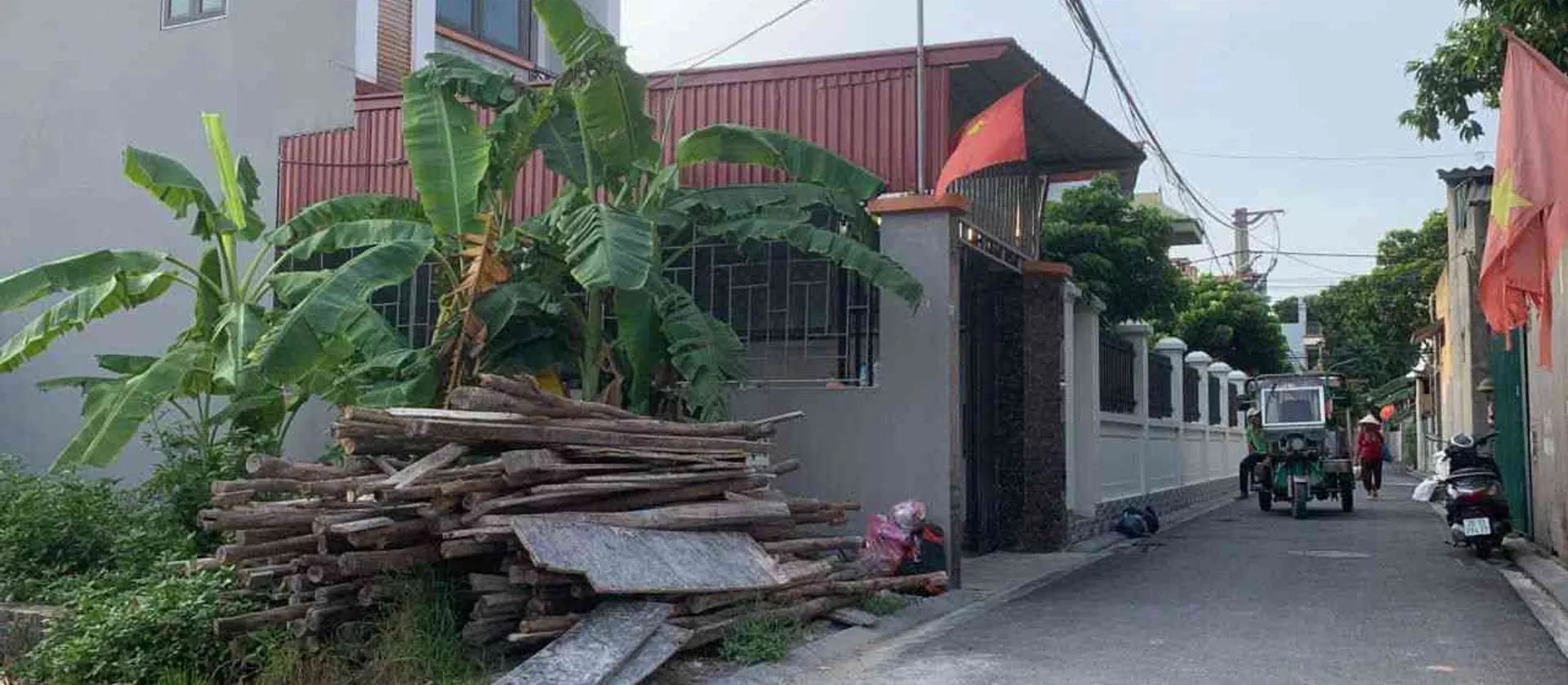 Bán đất thổ cư 104.4m² hướng Đông Nam tại Thôn Đường Nhạn, gần hồ và tiện ích... Bán đất tại Thư Lâm, Hà Nội 01