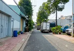 Đất đẹp 100m2 xã Bà Điểm, tiện ích xung quanh, giá tốt ngay Phan Văn Hớn... Bán đất tại Bà Điểm, Hồ Chí Minh 02
