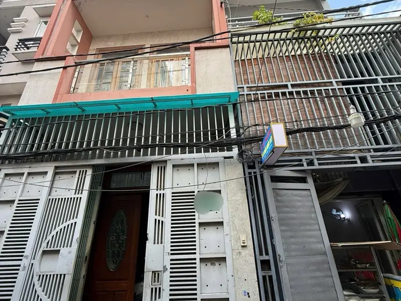 Cơ hội sở hữu nhà đẹp trung tâm Quận 3, giá tốt khó bỏ qua... Bán nhà riêng tại Nhiêu Lộc, Hồ Chí Minh 01