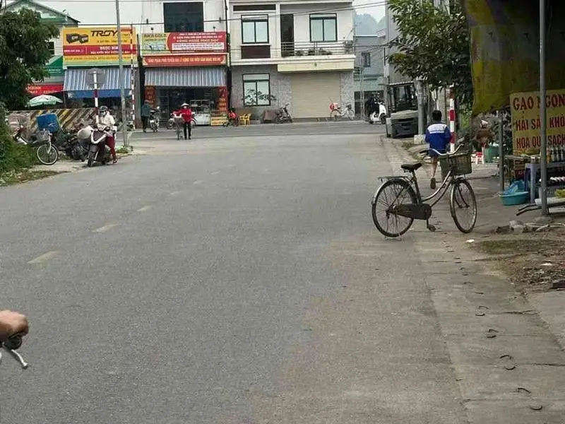 Bán đất phân lô hướng Đông Nam tại Thị trấn Lưu Kiếm, Thủy Nguyên, Hải Phòng... Bán đất tại Lưu Kiếm, Hải Phòng 01
