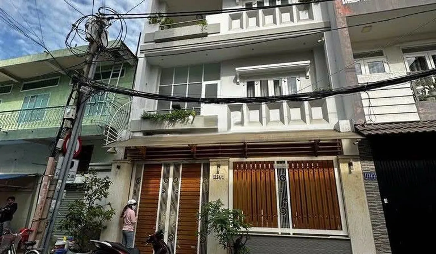 Nhà 4 Tầng Mặt Hẻm Cách Mạng Tháng 8, Ngang Rộng 6.7m... Bán nhà riêng tại Bảy Hiền, Hồ Chí Minh 01
