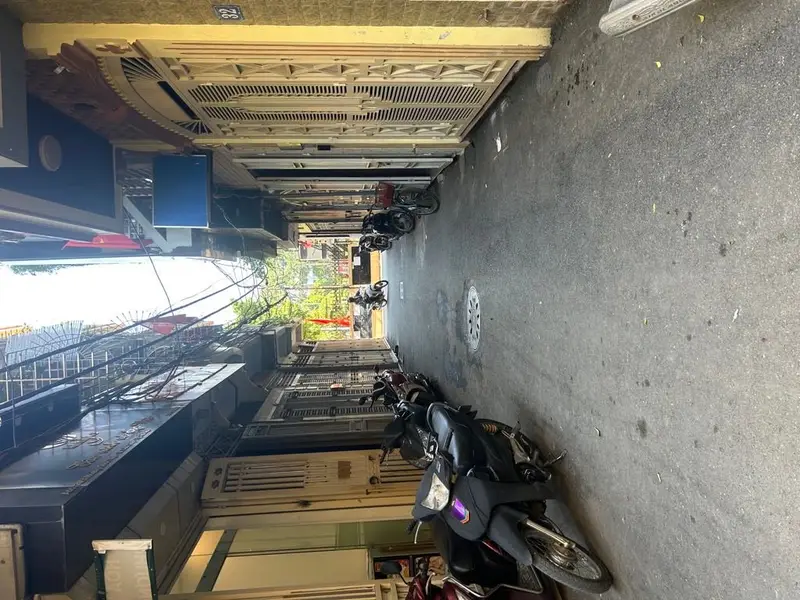 Bán nhà riêng 3 tầng tại Phường Cầu Giấy, Hà Nội, khu phân lô ô tô đỗ cửa... Bán nhà riêng tại Cầu Giấy, Hà Nội 01