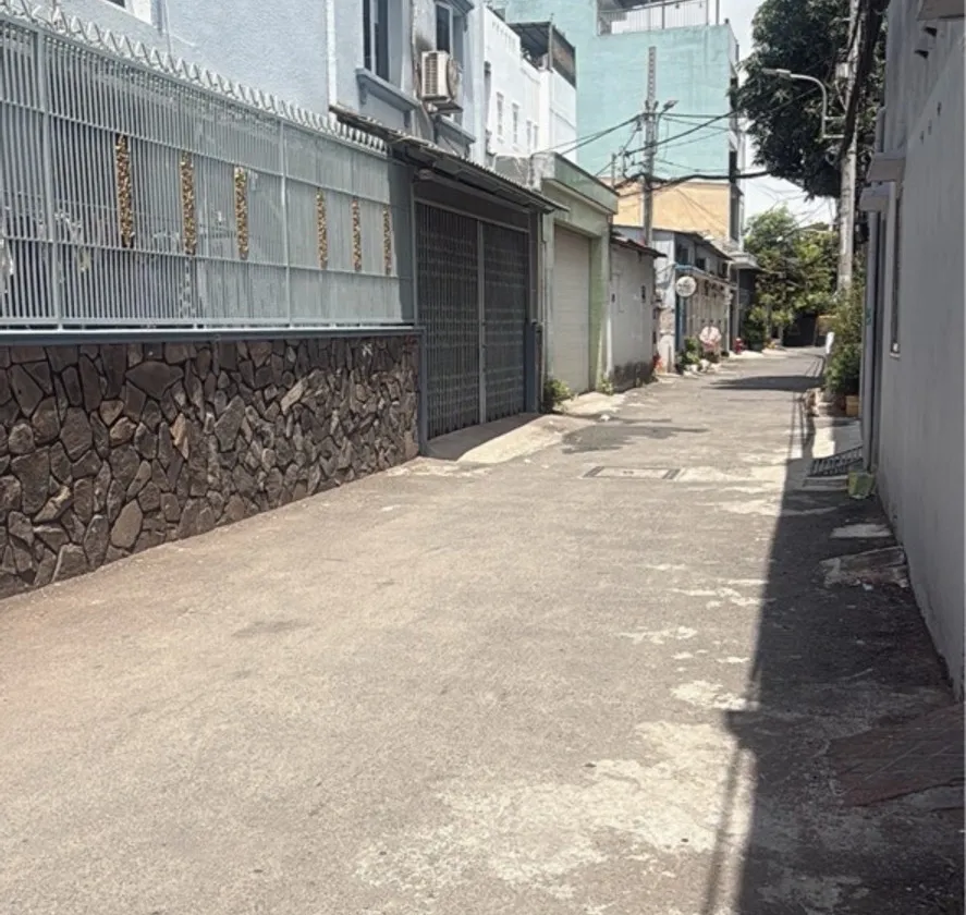 Bán nhà 3 tầng rộng 67.6m2 hẻm nhựa 6m tại Tân Sơn Nhì, Tân Phú... Bán nhà riêng tại Tân Sơn Nhì, Hồ Chí Minh 01