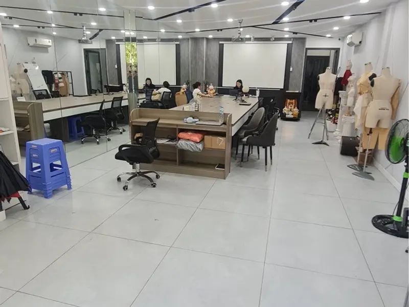 Bán nhà mặt phố 5 tầng có thang máy, diện tích 99m2 tại Đường DC11-Tân phú... Bán nhà mặt phố tại Tây Thạnh, Hồ Chí Minh 01
