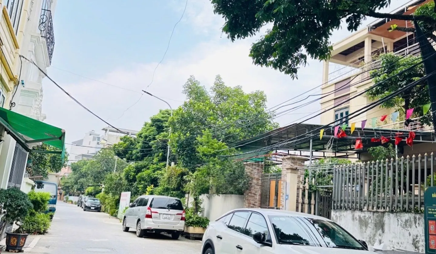 Bán nhà riêng cạnh kđt Hinode -ô tô đỗ gần, 5 tầng mới koong, về ở ngay... Bán nhà riêng tại Hoài Đức, Hà Nội 01