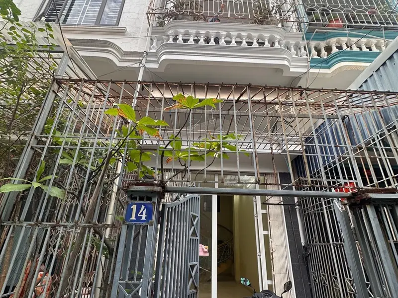 Nhà 4 Tầng Kiên Cố Giữa Trung Tâm Chợ Dư Hàng Đông Sầm Uất... Bán nhà riêng tại Lê Chân, Hải Phòng 01