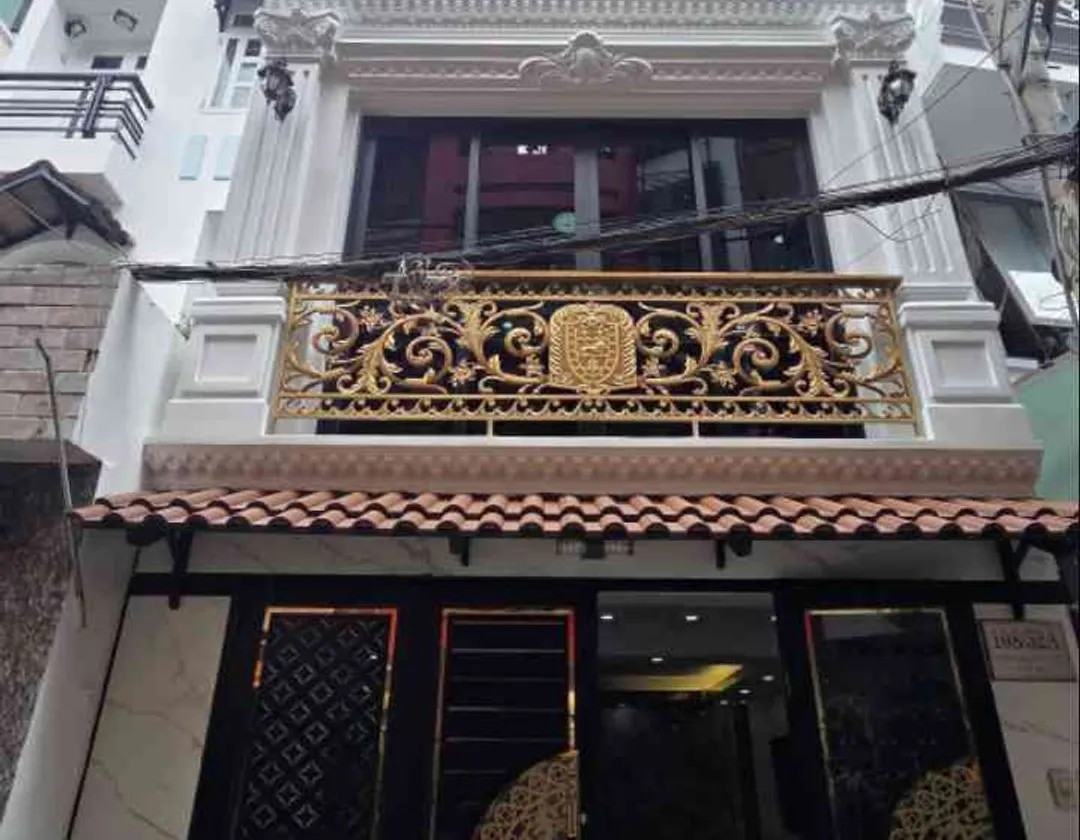 CƠ NGƠI 5 TẦNG 4,4M NGANG THANG MÁY HXH ĐƯỜNG TRẦN QUANG DIỆU 0933962882... Bán nhà riêng tại Nhiêu Lộc, Hồ Chí Minh 01