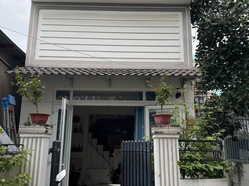 Nhà lô góc 2 tầng giá hời tại trung tâm quận Gò Vấp... Bán nhà riêng tại Hạnh Thông, Hồ Chí Minh 01