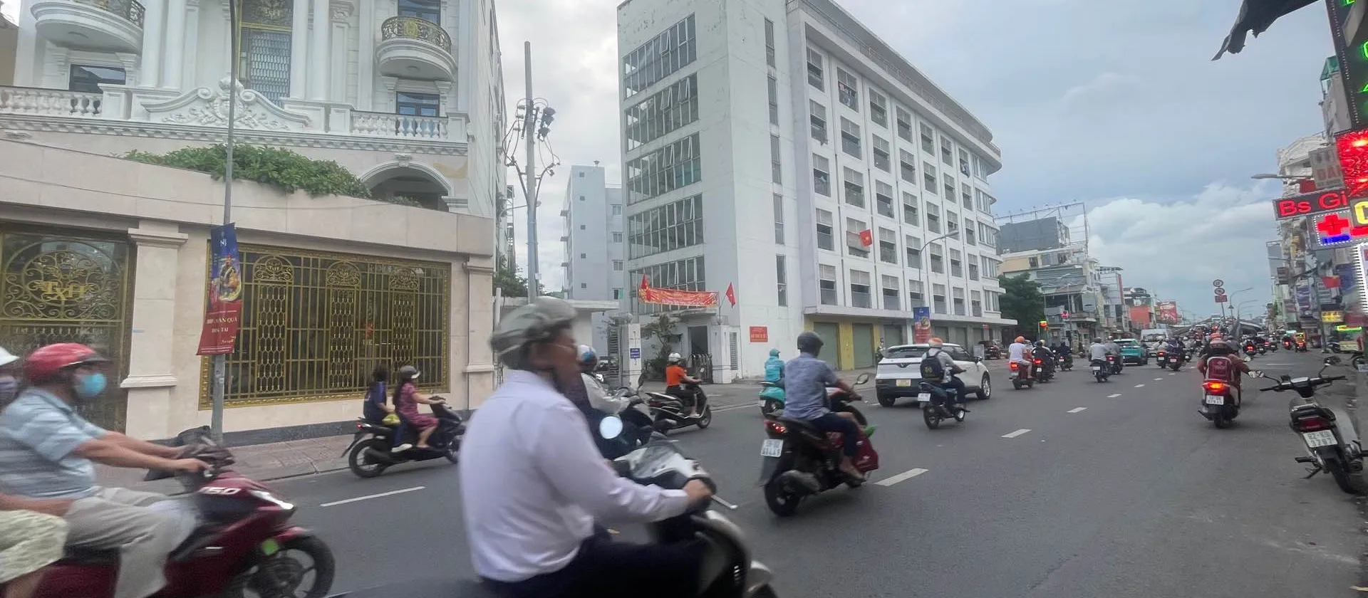 Chỉ 24,x Tỷ - nhà C4, 242m², Ngang 8m, Gò Vấp, gần Sân Bay... Bán nhà riêng tại Hạnh Thông, Hồ Chí Minh 01