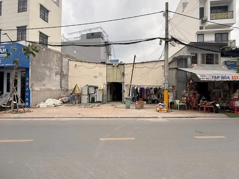 Bán nhà mặt phố diện tích 210m² tại phường An Lạc, TP.HCM... Bán nhà mặt phố tại An Lạc, Hồ Chí Minh 01