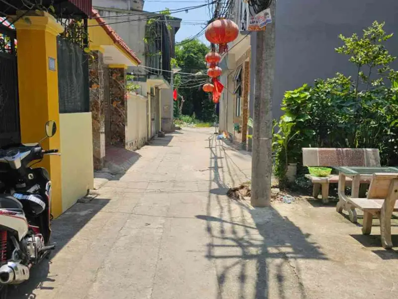 HÀNG XÓM KHU LIỀN KỀ GIÃN DÂN YÊN XÁ - TRIỀU KHÚC - Ô TÔ ĐỖ CỬA - PHÙ HỢP XÂY CCMN - TƯƠNG LAI RẠNG... Bán nhà riêng tại Thanh Liệt, Hà Nội 01
