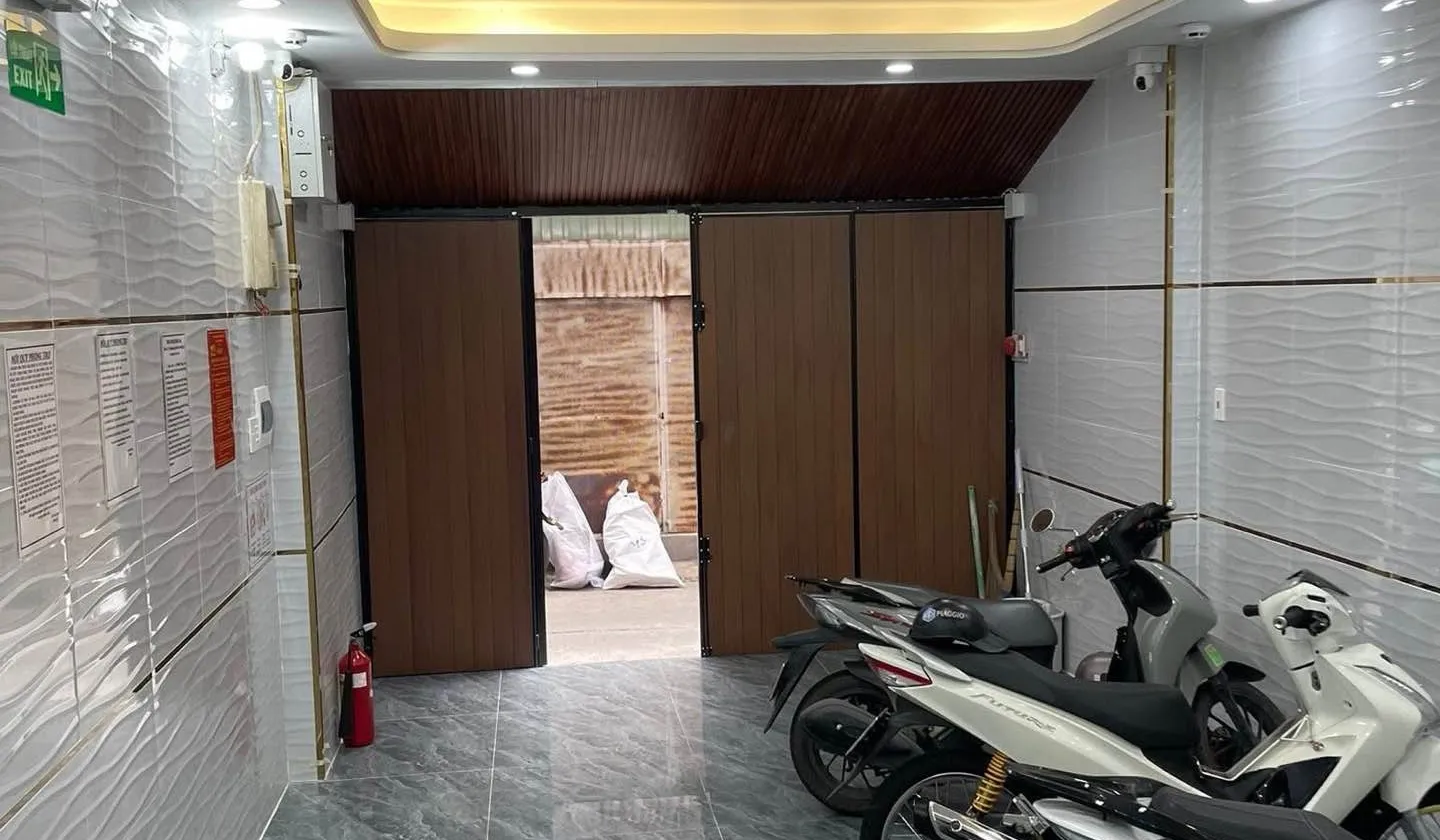 Nhà 4 tầng 7 phòng khép kín tại Tân Phú, dòng tiền ổn định... Bán nhà riêng tại Phú Thạnh, Hồ Chí Minh 01
