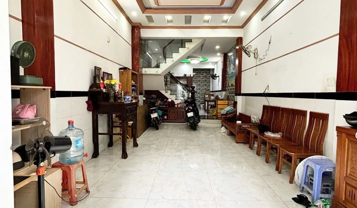 BÁN GẤP NHÀ 3 TẦNG HẺM Ô TÔ THÔNG 60M² CHỈNH 6TY NHỎ XÍU... Bán nhà riêng tại Bình Hưng Hòa, Hồ Chí Minh 01