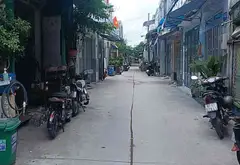 TỈNH LỘ 10, CHỢ BÀ HOM, HẺM XE TẢI DT 84M2 NGANG 5, CÓ DÒNG TIỀN 120TR, NHỈNH 4 TỶ... Bán nhà riêng tại Bình Tân, Hồ Chí Minh 01