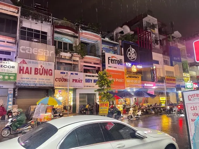 Bán nhà riêng 2 tầng tại quận CMT8, diện tích 134m², 7 phòng trọ đang cho thuê... Bán nhà riêng tại Hòa Hưng, Hồ Chí Minh 01