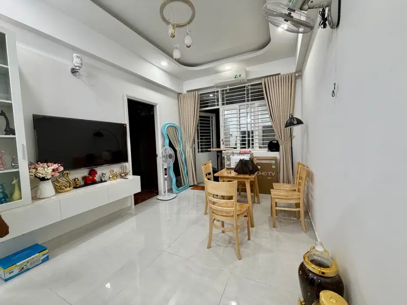 Căn hộ góc thoáng mát Quận 11, full nội thất giá hợp lý... Bán căn hộ chung cư tại Phú Thọ, Hồ Chí Minh 01