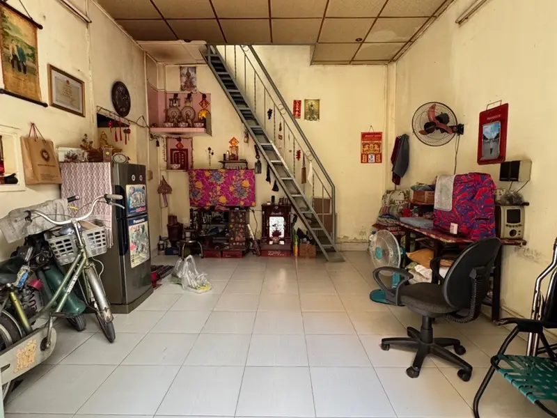 Bán nhà 2 tầng 2 phòng ngủ diện tích 28m² tại Tân Hoà Đông... Bán nhà riêng tại Phú Lâm, Hồ Chí Minh 01