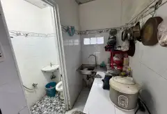 Nhà lô góc 2 tầng nhỏ gọn tại Tân Bình giá hợp lý... Bán nhà riêng tại Bảy Hiền, Hồ Chí Minh 03