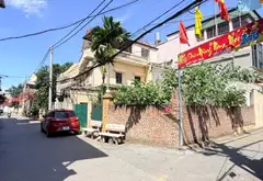 Bán đất tại cổ bi

Dt 40 mét giá chào 3 tỷ hơn

Gần chợ gần trường học... Bán đất tại Gia Lâm, Hà Nội 02