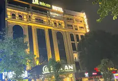 Toà khách sạn 10 tầng lô góc tại Phường Từ Liêm, Hà Nội giá 900 tỷ... Bán bất động sản khác tại Từ Liêm, Hà Nội 01