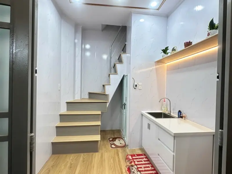 Nhà 3 tầng hẻm xe hơi, 2 phòng ngủ, giá 1.95 tỷ tại Bình Thạnh... Bán nhà riêng tại Gia Định, Hồ Chí Minh 01