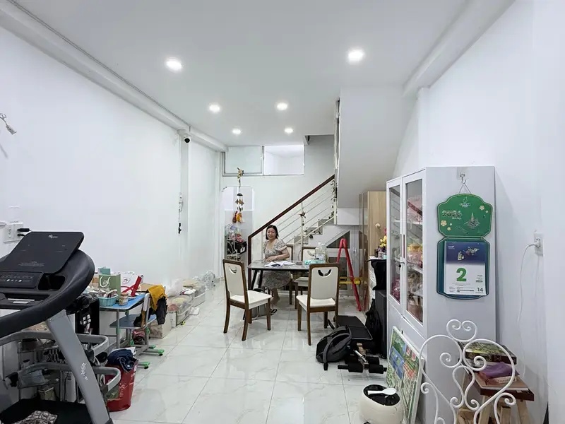 Bán nhà riêng 2 tầng diện tích 36.6m² khu vực Quận 10 giá 6.6 tỷ... Bán nhà riêng tại Hòa Hưng, Hồ Chí Minh 01