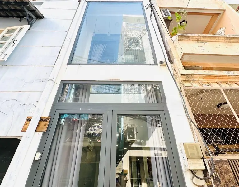 Nhà 5 Tầng Hẻm Xe Hơi Quận 10 - Giá Sốc 6.75 Tỷ... Bán nhà riêng tại Hòa Hưng, Hồ Chí Minh 01