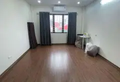 Nhà phố Thanh Am, lô góc 5 tầng 3 mặt thoáng, xe VF3 vào thoải mái... Bán nhà riêng tại Việt Hưng, Hà Nội 03