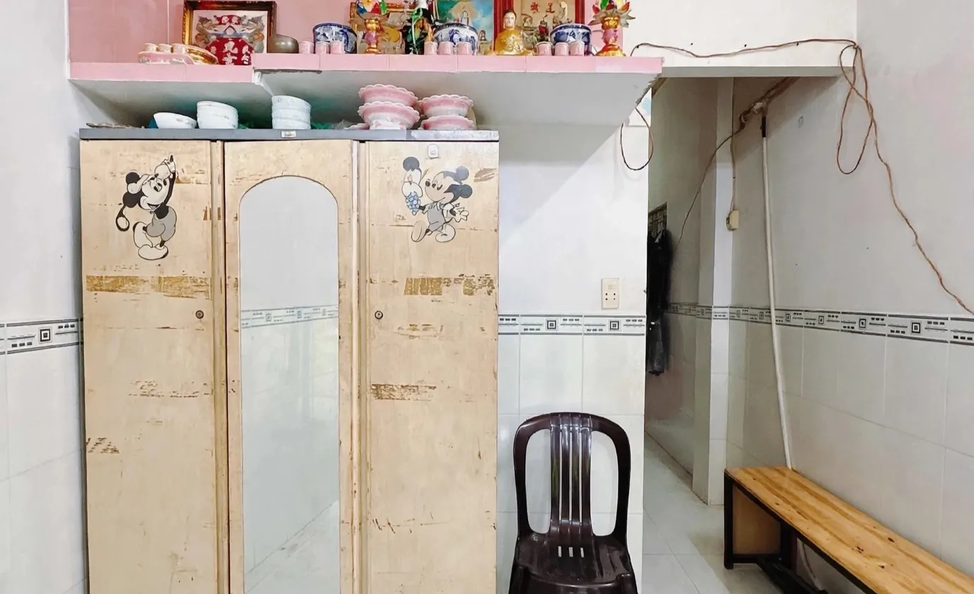 Hẻm ô tô - 2 tầng - 74m2 - sổ đẹp nở hậu - chỉ 5 tỷ nhỉnh... Bán owner_side tại Khánh Hội, Hồ Chí Minh 01