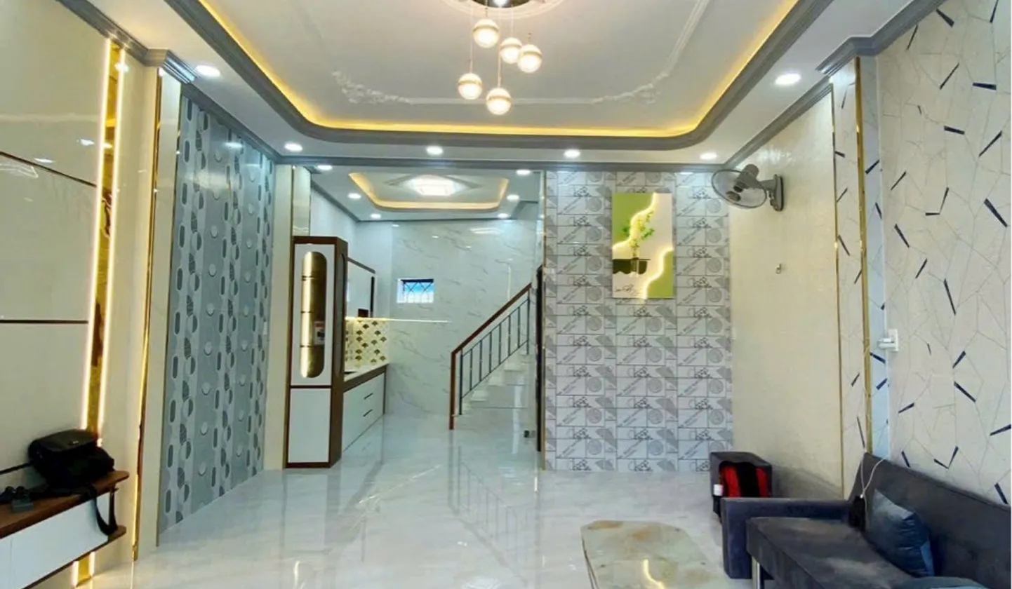 Bán nhà riêng 2 tầng 3PN hướng Đông tại Tân Hoà Đông giá 4,38 tỷ... Bán nhà riêng tại Bình Trị Đông, Hồ Chí Minh 01