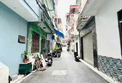 NHÀ DÂN XÂY TRUNG TÂM BỒ ĐỀ - 7 CHỖ VÀO NHÀ - NGÕ THÔNG - 2 THOÁNG... Bán nhà riêng tại Bồ Đề, Hà Nội 06