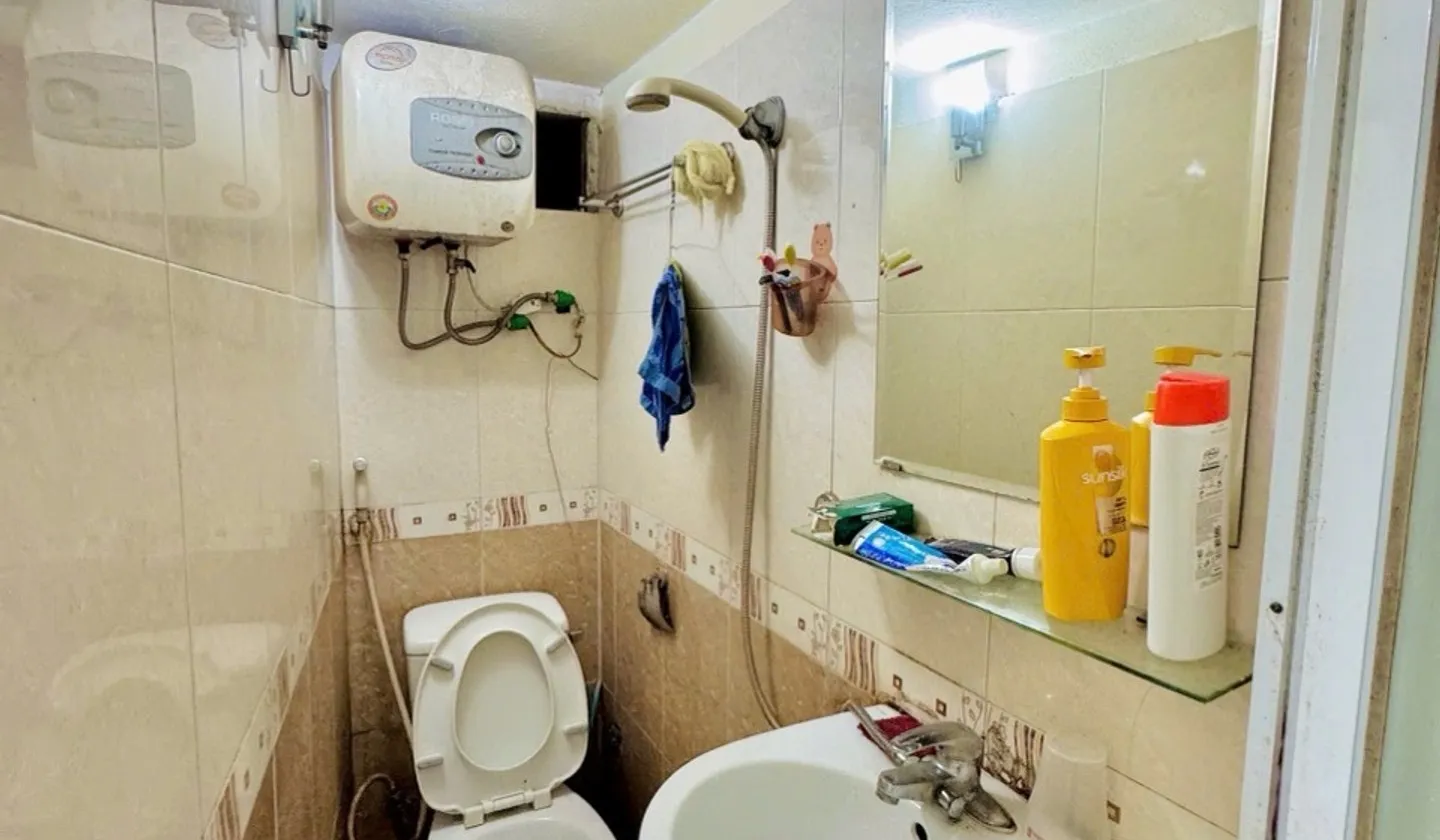 Bán nhà 5 tầng nhỏ tại trung tâm quận Hai Bà Trưng, ngõ rộng, tiện đi lại... Bán nhà riêng tại Bạch Mai, Hà Nội 01