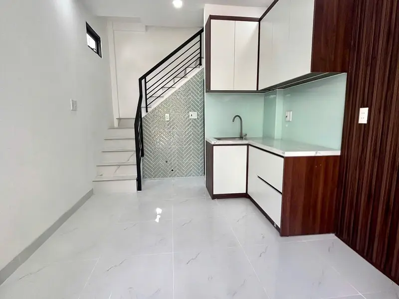 Bán nhà 2 tầng sổ hồng phường Tân Phú, diện tích 16.8m2, giá 2.8 tỷ... Bán nhà riêng tại Tân Phú, Hồ Chí Minh 01