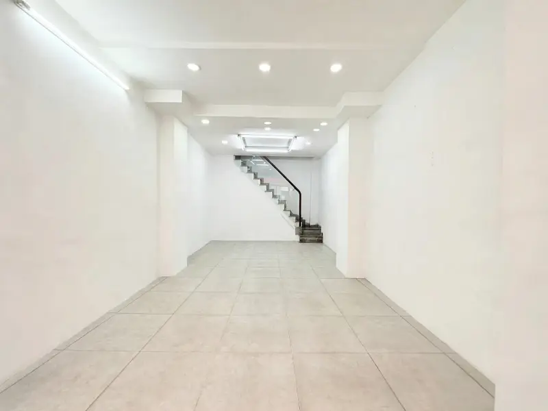 🏘 NHÀ MẶT TIỀN TÔN ĐẢN - 5 Tầng - 40m2 - THU 420TR/NĂM - SHR - 9.69 TỶ... Bán nhà mặt phố tại Khánh Hội, Hồ Chí Minh 01