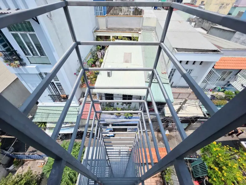 NHÀ ĐOÀN VĂN BƠ - 90M2 (4×27) - 20 PN - DÒNG TIẺN 540TR/NĂM - SHR - NỞ HẬU TÀI LỘC... Bán nhà riêng tại Xóm Chiếu, Hồ Chí Minh 01