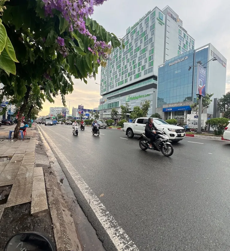 Bán nhà mặt phố phường 04, quận Tân Bình, vị trí trung tâm, gần vòng xoay Lăng Cha Cả... Bán nhà mặt phố tại Tân Sơn Nhất, Hồ Chí Minh 01