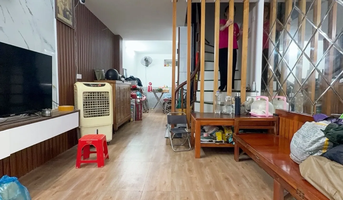 Cơ hội sở hữu nhà 3 tầng 2 ngủ tại Vĩnh Hưng với giá chỉ 2.68 tỷ... Bán nhà riêng tại Vĩnh Hưng, Hà Nội 01