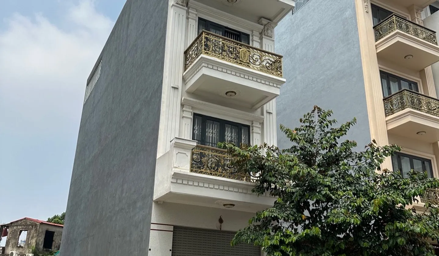 Nhà 4 tầng mặt phố với gara ô tô rộng rãi tại quận Hải An... Bán nhà mặt phố tại Hải An, Hải Phòng 01