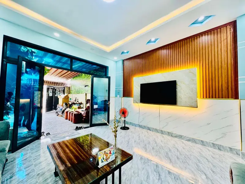 Nhà đẹp Tam Bình, tiện nghi hiện đại, hẻm xe hơi... Bán nhà riêng tại Tam Bình, Hồ Chí Minh 01