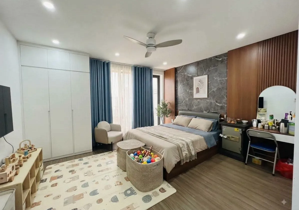 Bán nhà riêng 6 tầng An Dương Vương, Bắc Từ Liêm, diện tích 40.6 m2 có thang máy... Bán nhà riêng tại Đông Ngạc, Hà Nội 01