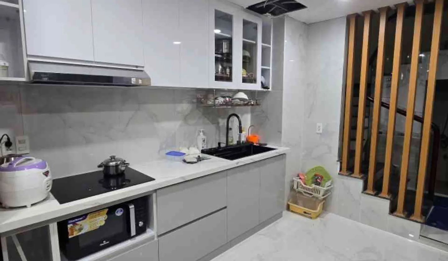 Nhà Quận 10 5 Tầng Mới, Sống Đẳng Cấp... Bán nhà riêng tại Vườn Lài, Hồ Chí Minh 01