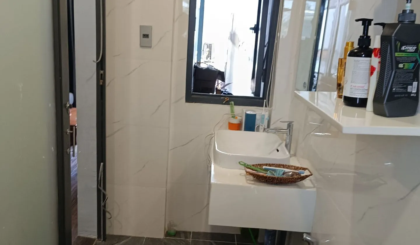 Bán nhà riêng 2 tầng 78m² gần Nguyễn Văn Linh, tiềm năng tăng giá khu vực... Bán nhà riêng tại Tân Thuận, Hồ Chí Minh 01