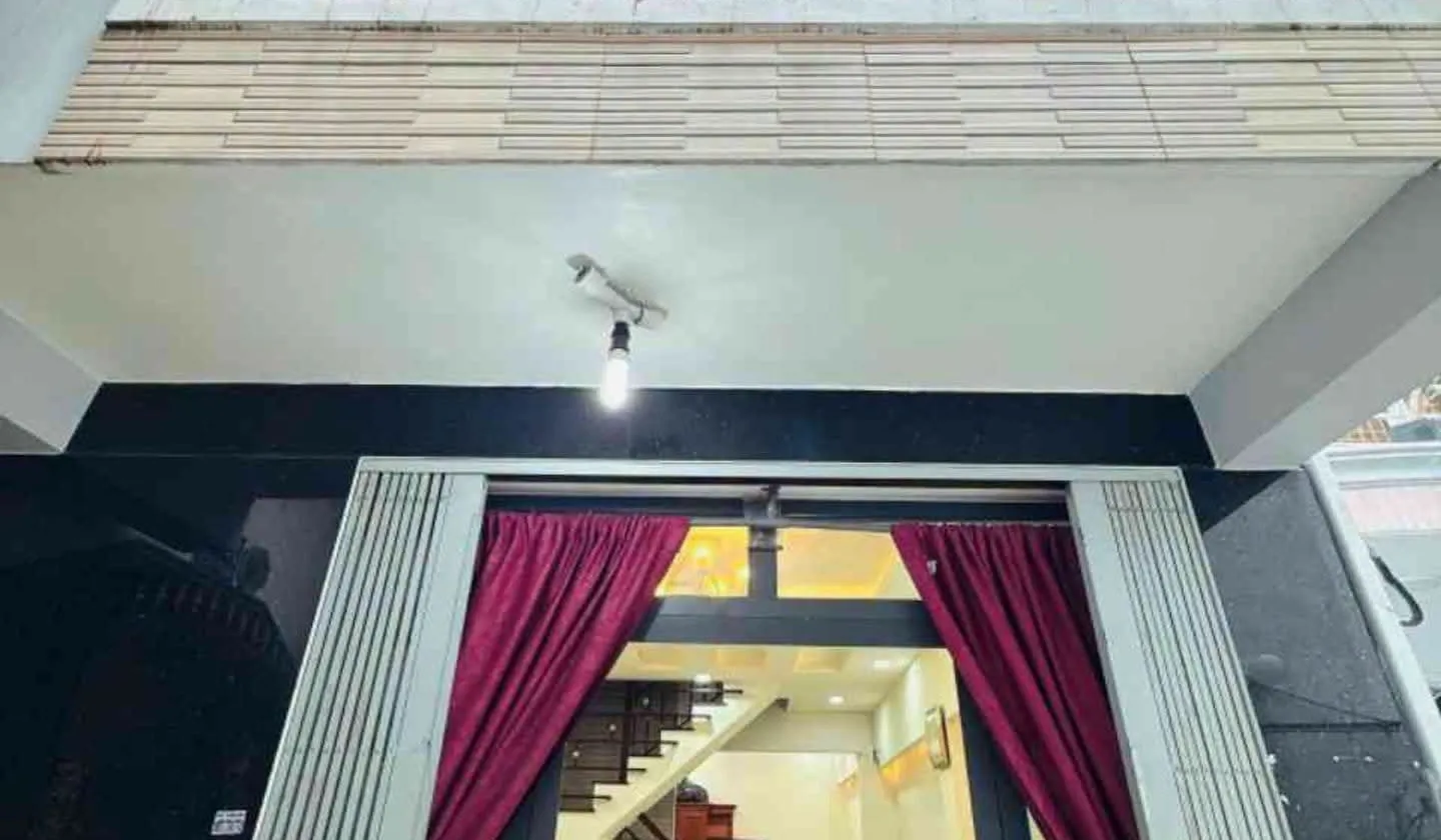 Bán nhà Dương Bá Trạc P.2 Q.8. Diện tích 32,4m2. Kết cấu 2 tầng 2PN 2WC. Hoàn công đủ.... Bán nhà riêng tại Chánh Hưng, Hồ Chí Minh 01