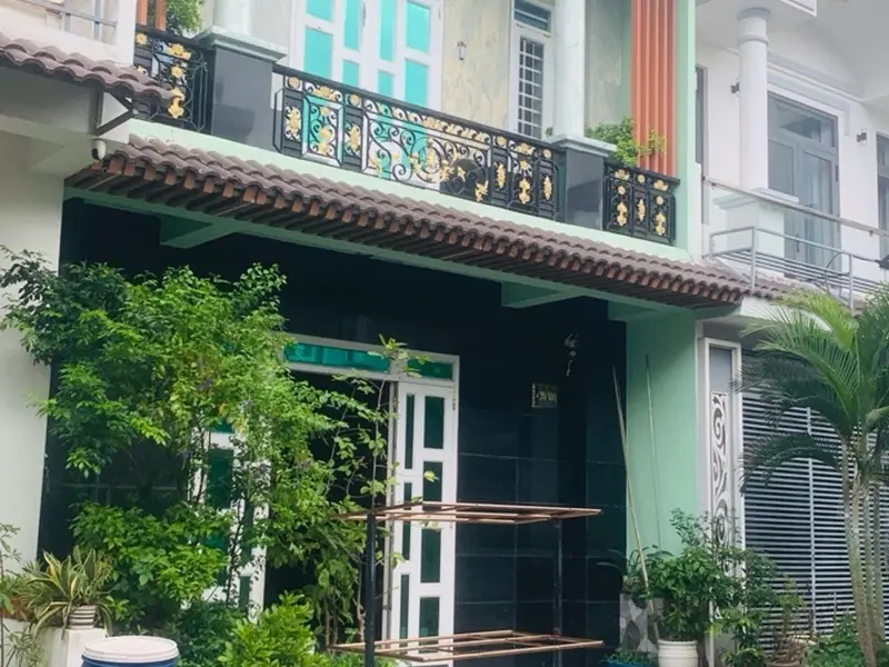 Nhà 2 tầng chắc chắn, tiện nghi giữa lòng Thuận An... Bán nhà mặt phố tại Thuận An, Hồ Chí Minh 01