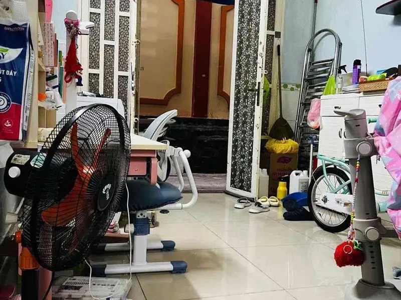Nhà 2 tầng nhỏ xinh tại Tân Bình giá cực hợp lý... Bán nhà riêng tại Bảy Hiền, Hồ Chí Minh 01
